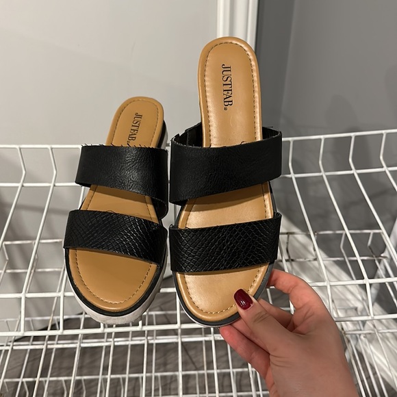 Just Fab Lark Slip on Sandals - Picture 1 of 4